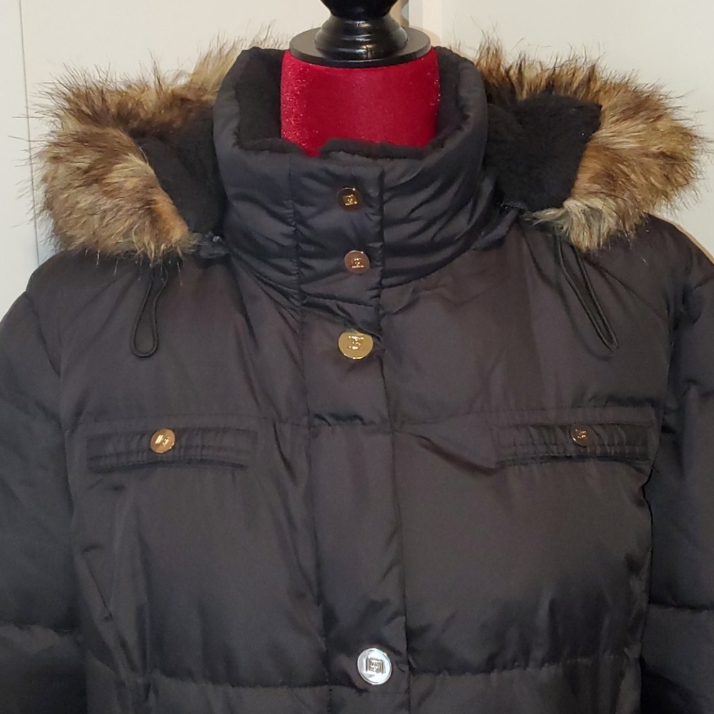 🔻Faux Fur Hood Coat Laundry by Design